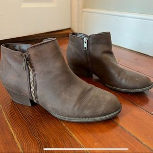 Union Bay Brown Booties with Zippers - Size 9
